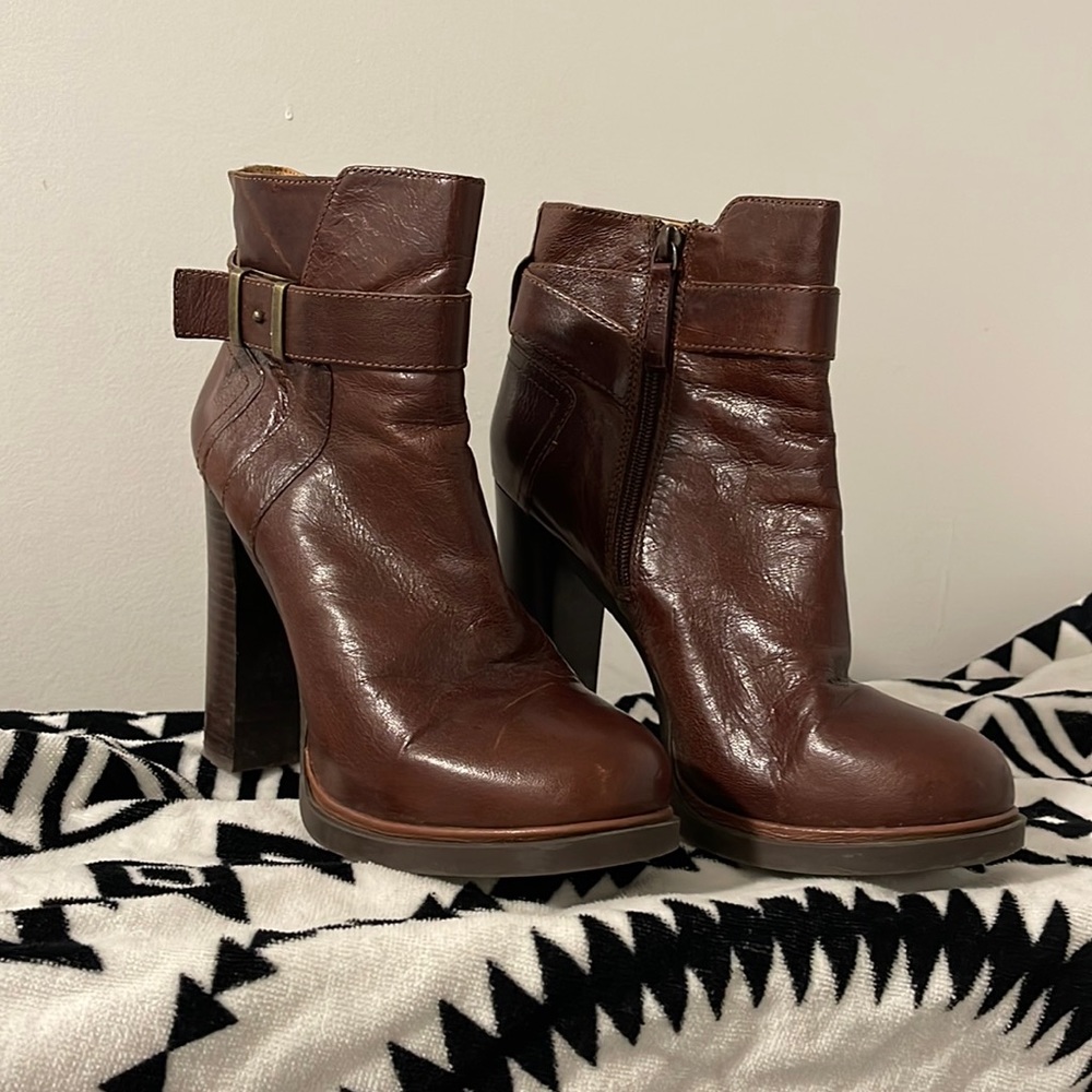 Nine West Brown Leather Chunky Heeled boots
